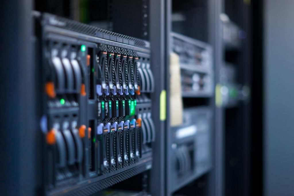 Enterprise storage server hardware